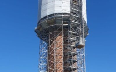 Ascensori da cantiere vs montacarichi: differenze, pro e contro per lavorare in sicurezza